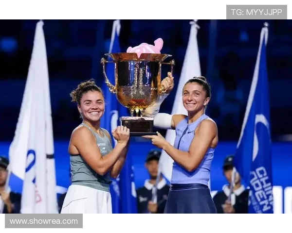 保利尼力克强敌挺进中网女单八强 展现出色竞技状态