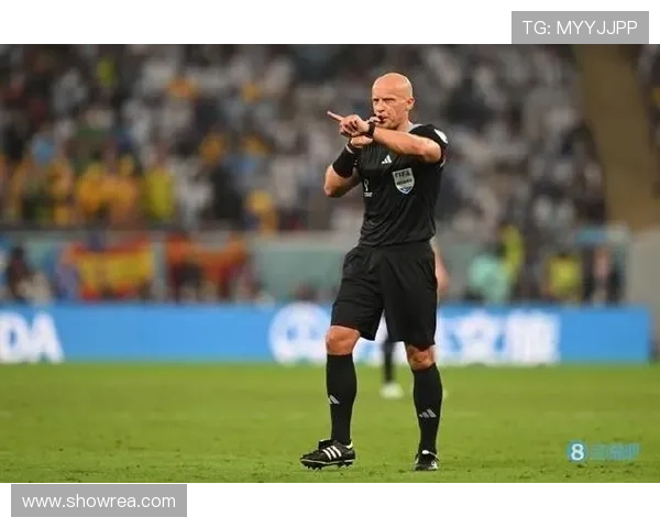 巴黎对阵拜仁的裁判团队全意大利阵容马里亚尼执法引发关注